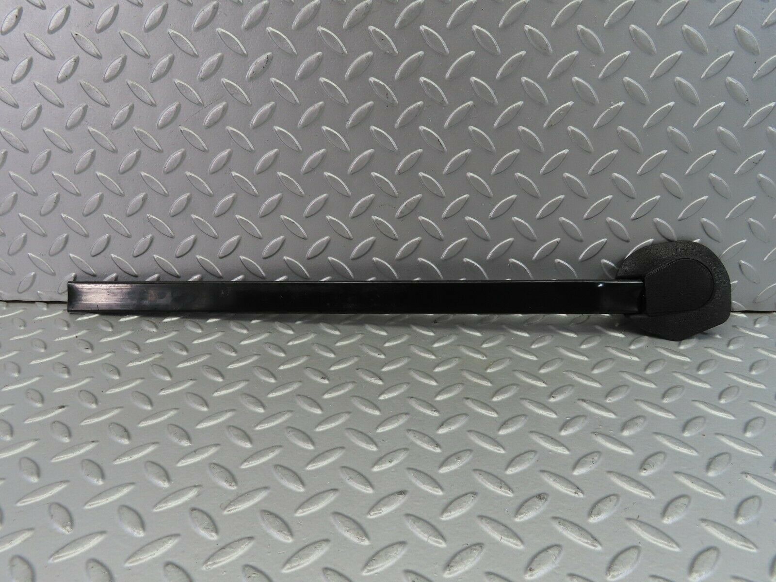 7724 Mercedes-Benz S123 230TE Wagon Seat Belt Runner With Cover Left