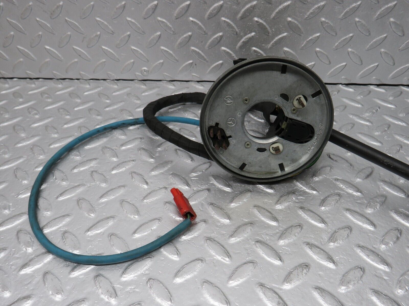 38768 Mercedes-Benz W201 190E 2.6L Indicator Wiper Stalk & Contact Plate 2015400544 1244620597