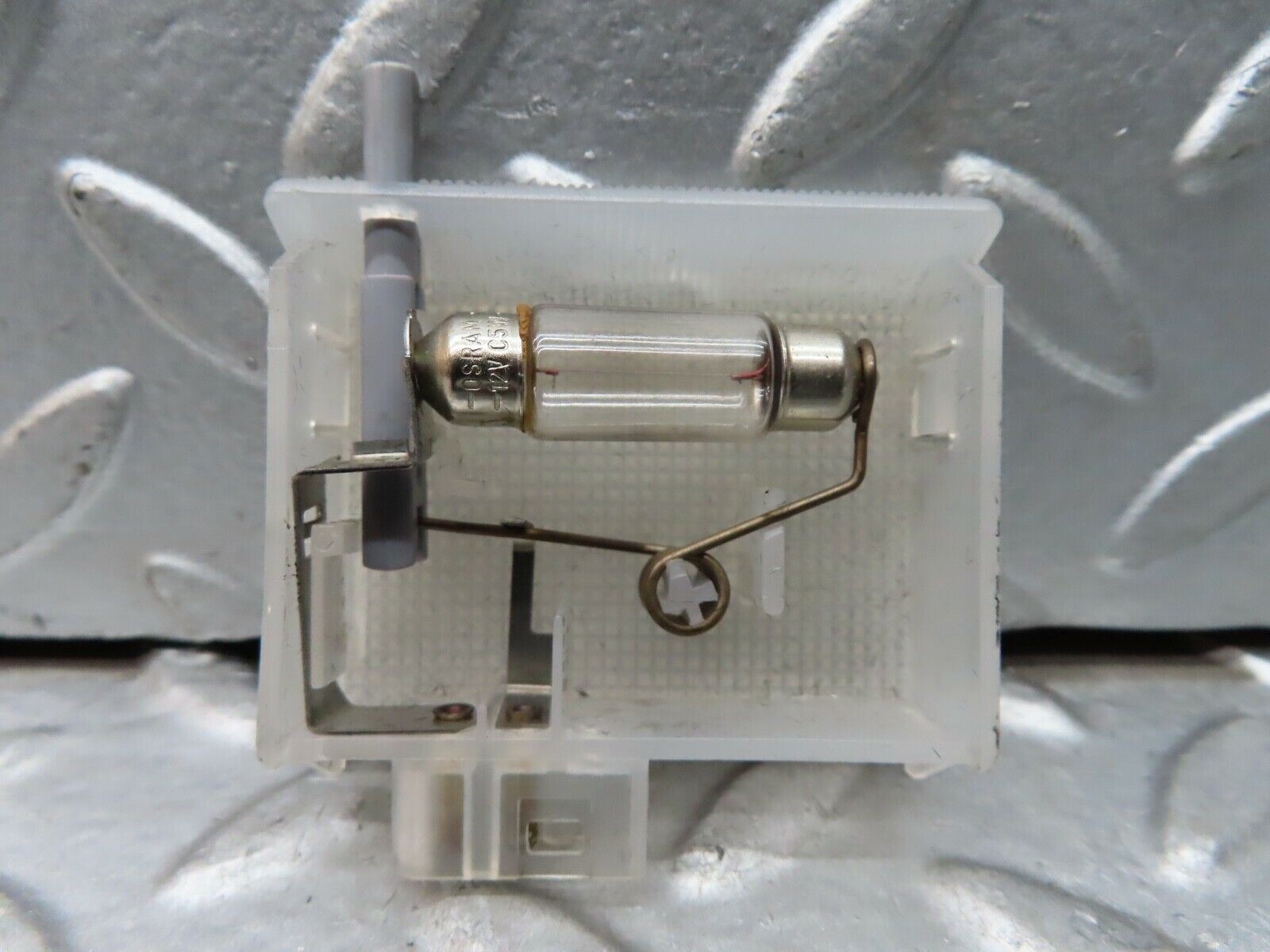 19405 Mercedes-Benz C140 CL420 Coupe Glove Box Light 1408200101