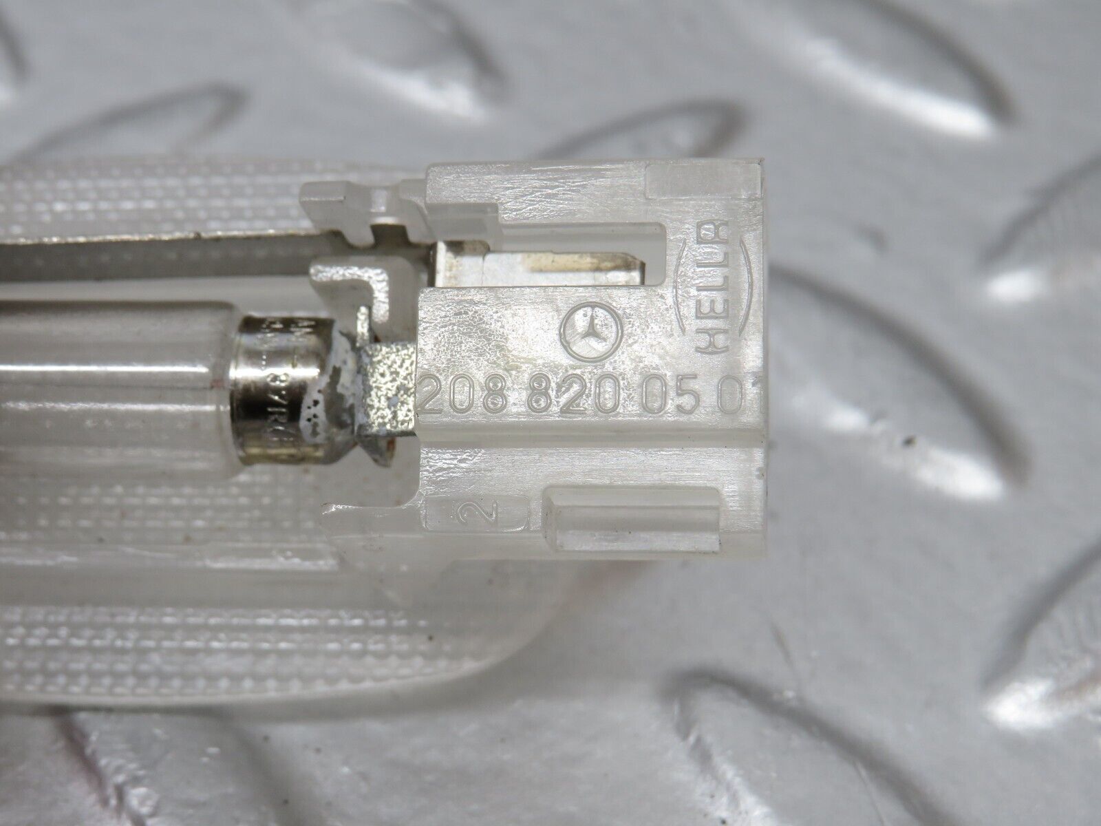 34763 Mercedes-Benz W210 320E Interior Roof Light 2088200501