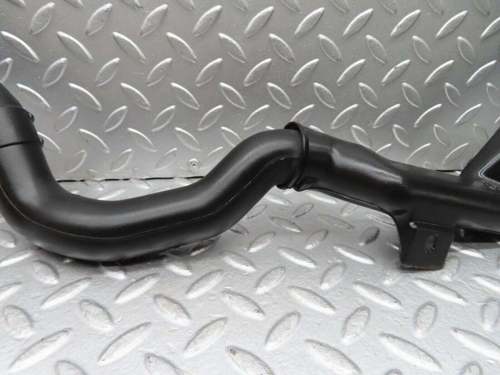 14906 Mercedes-Benz W140 S320 Engine Bay Water Drain Left Side 1406280178