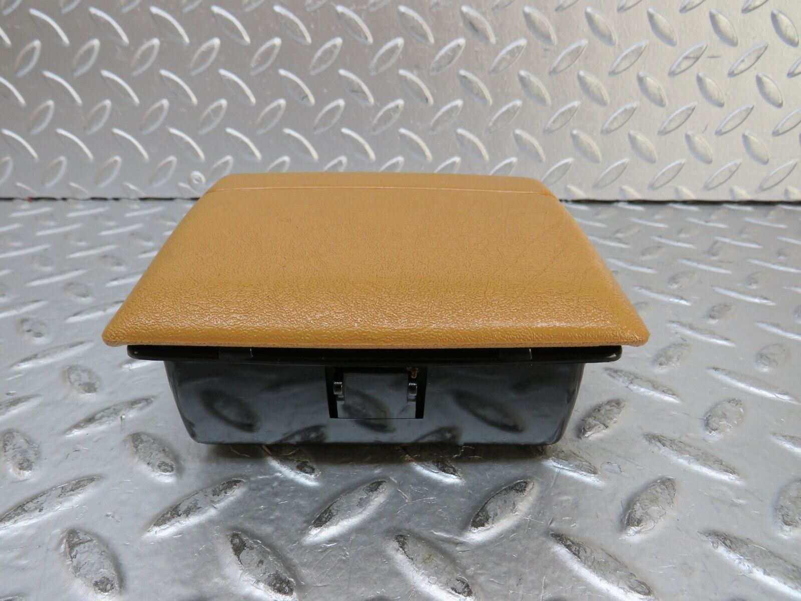 27162 Mercedes-Benz W123 280E Rear Door Ashtray