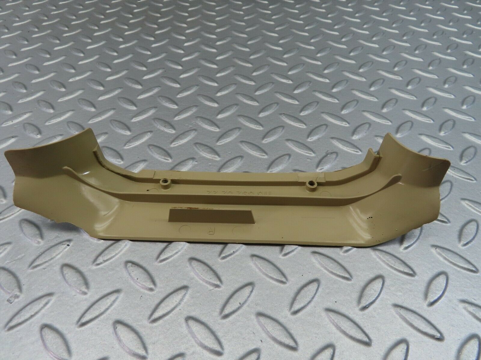 7382 Mercedes-Benz W116 450SE B Pillar Lower Cover Trim Right Side 1166920222