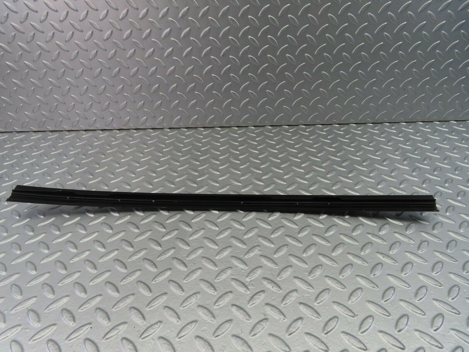 10468 Mercedes-Benz W201 190E Windscreen Lower Moulding Trim