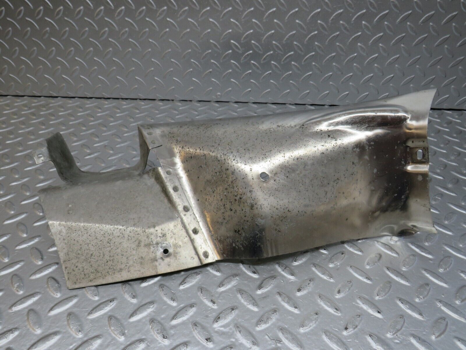 34504 Mercedes-Benz C126 380SEC Coupe Exhaust Heat Shield