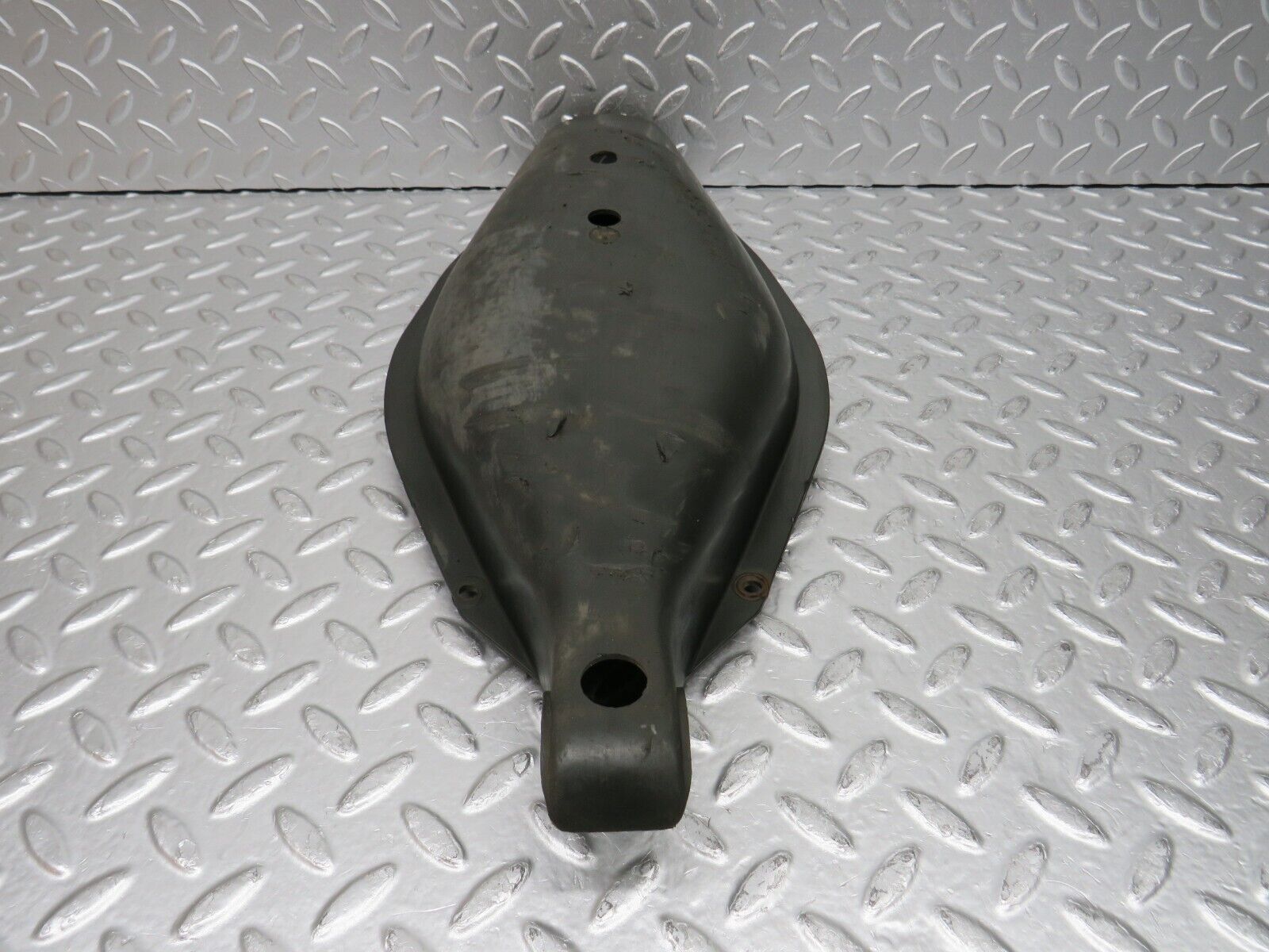 31481 Mercedes-Benz S124 220TE Wagon Rear Control Arm Cover 1243520188