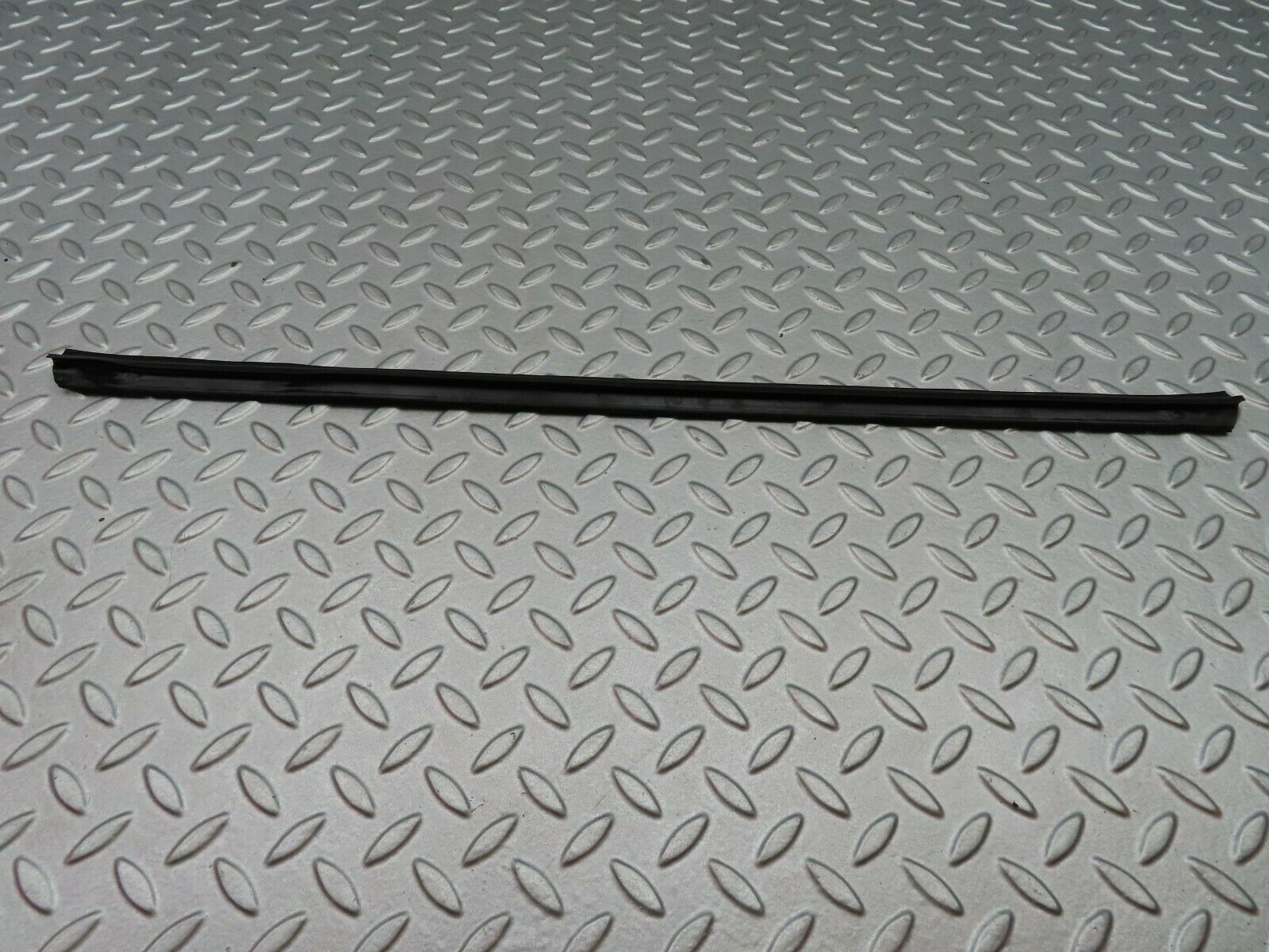 5694 Mercedes-Benz W123 200 Outer Window Weatherstrip Seal Front Left