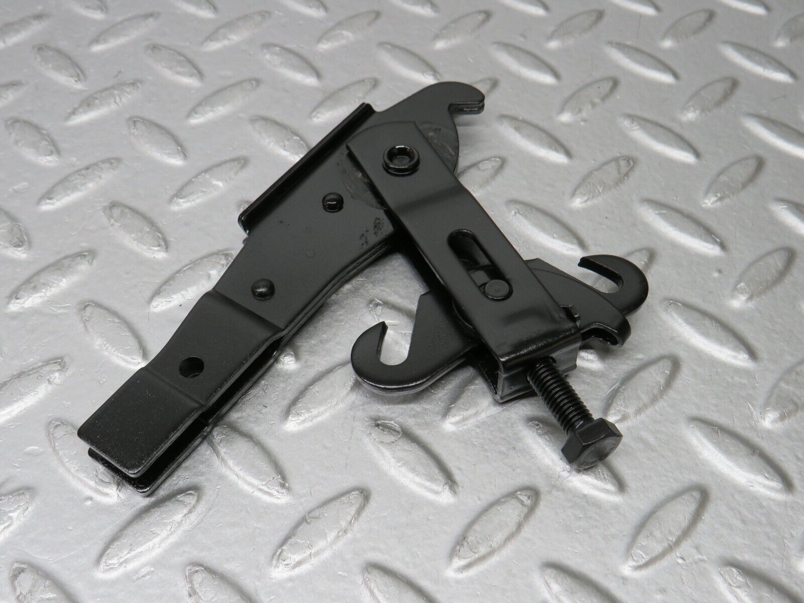 36110 Mercedes-Benz W126 420SE Handbrake Adjusting Handbrake Regulator