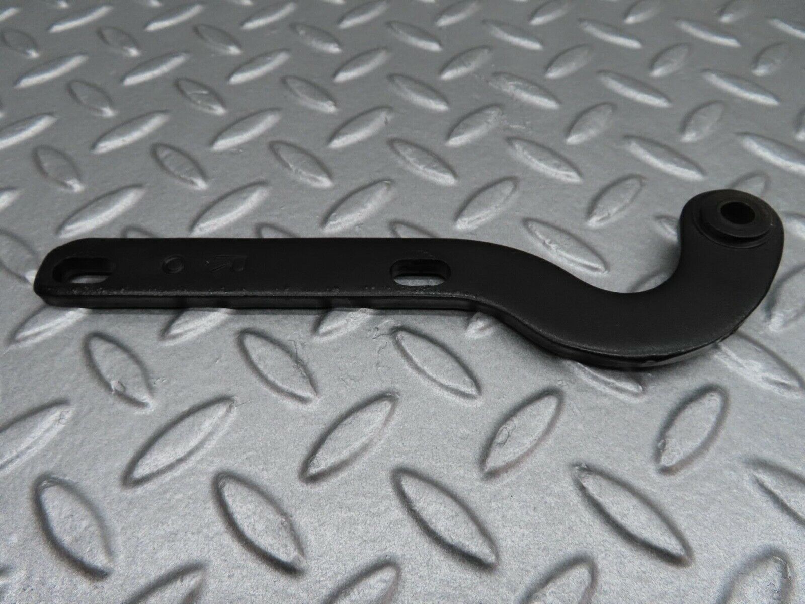 13922 Mercedes-Benz C107 280SLC Bonnet Hinge Support Right Side