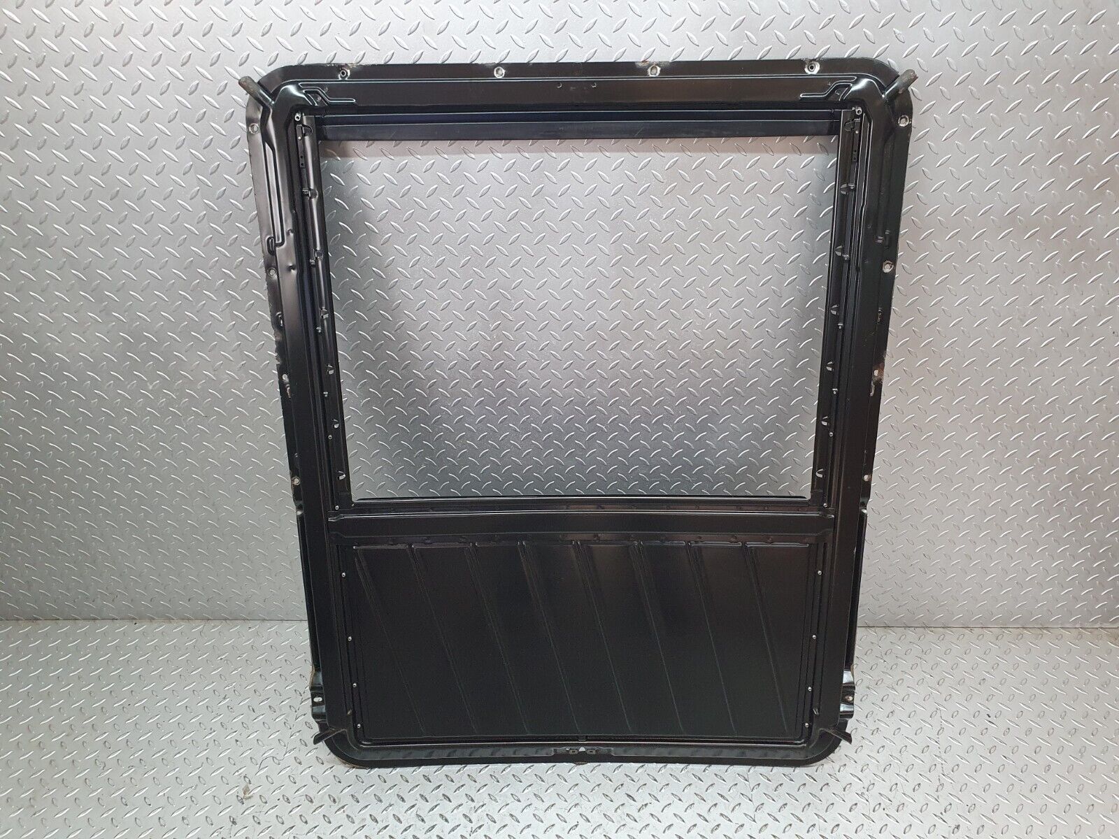 41575 Mercedes-Benz W124 200E Power Sunroof Frame 2017800144