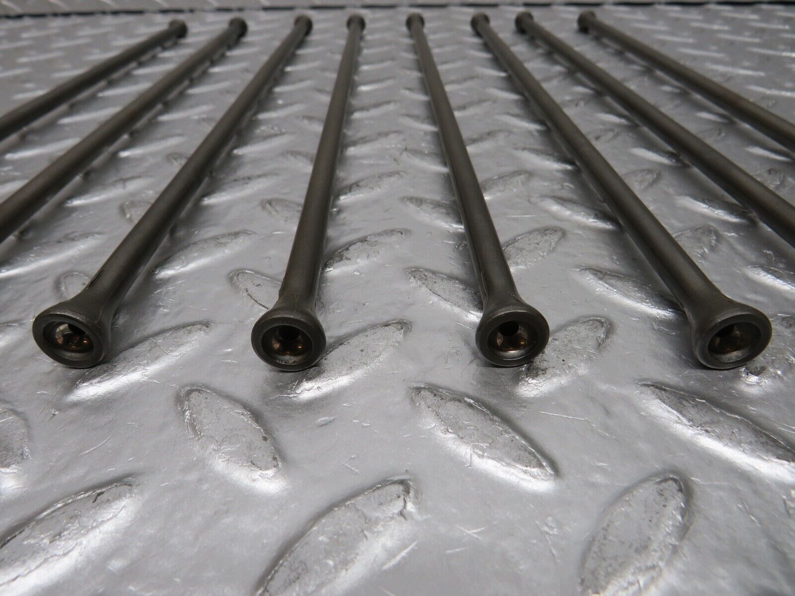 0355 Mercedes-Benz W120 180D Ponton Rocker Arm Push Rod