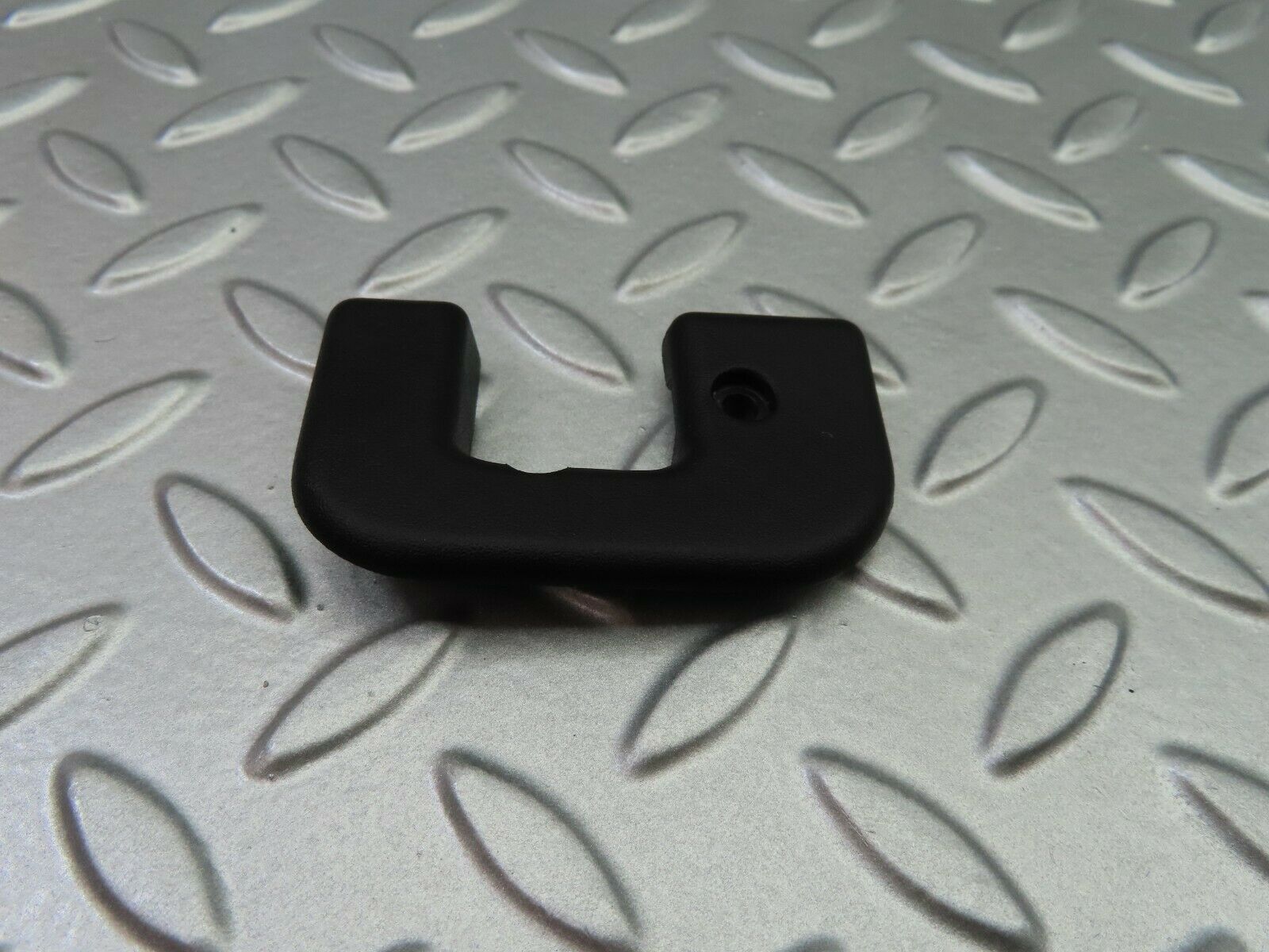 6437 Mercedes-Benz S124 E220 Wagon Right Interior Door Latch Trim