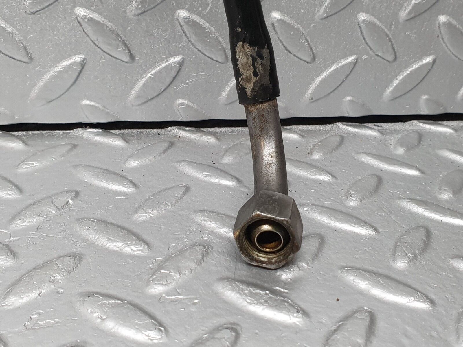 41155 Mercedes-Benz W126 300SE Brake Servo Vacuum Pipe 1269971781