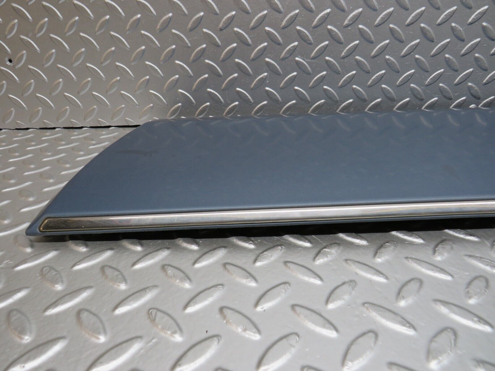 31280 Mercedes-Benz S124 220TE Wagon Front Right Door Lower Trim 1246901640