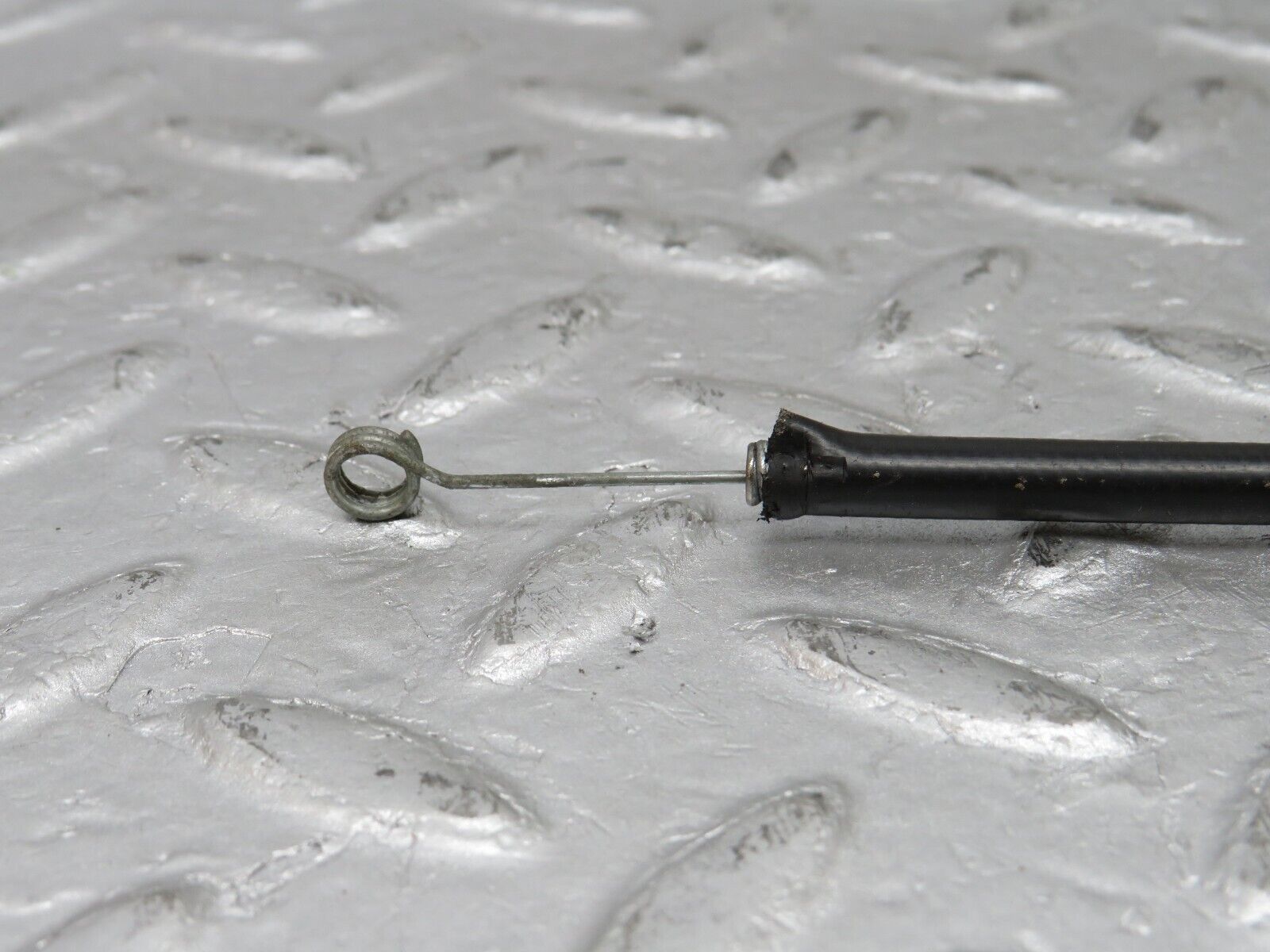 36204 Mercedes-Benz W126 420SE Heater Control Cable 1268300131