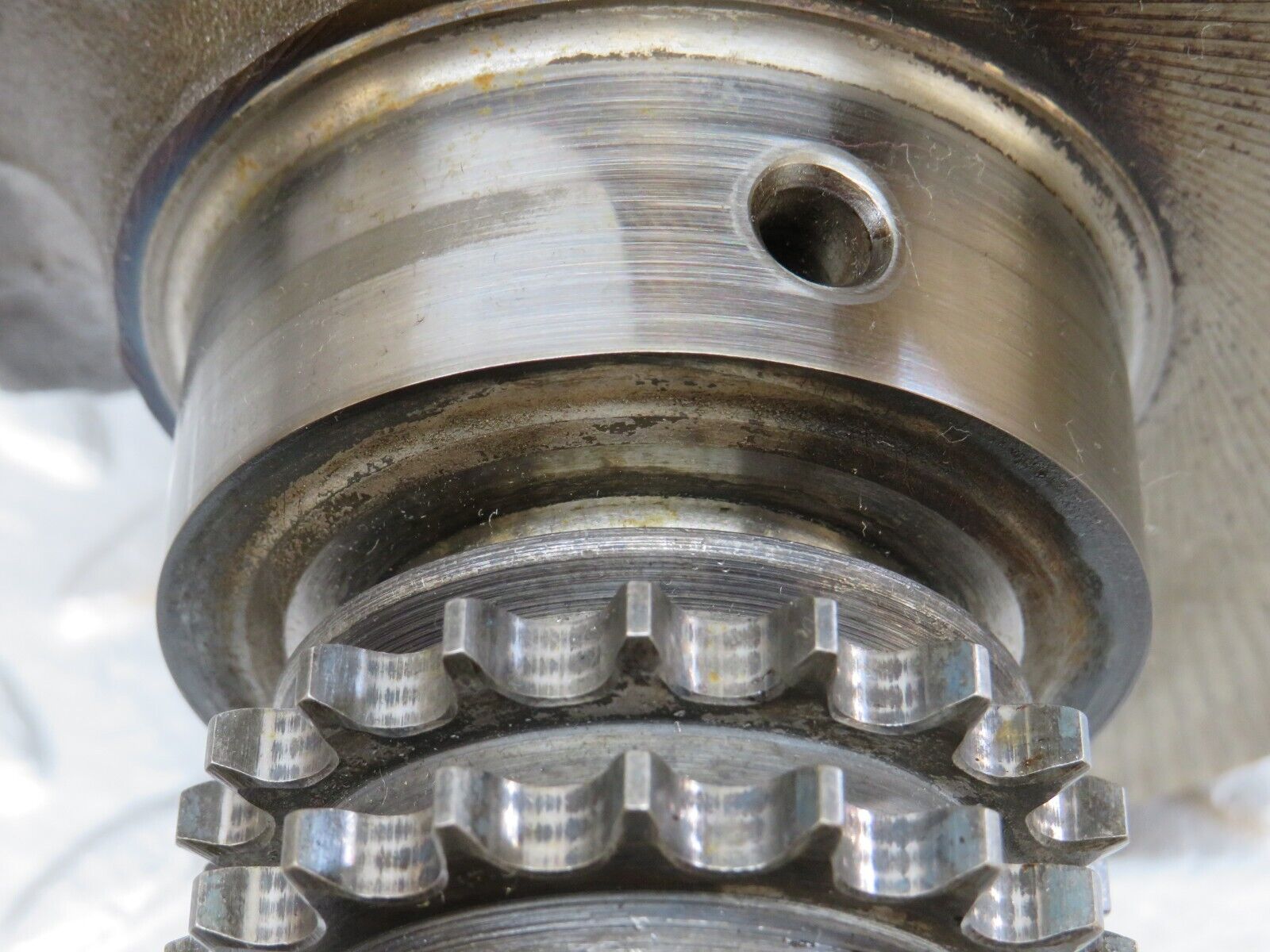 34543 Mercedes-Benz C126 380SEC Coupe Crankshaft 1160312201