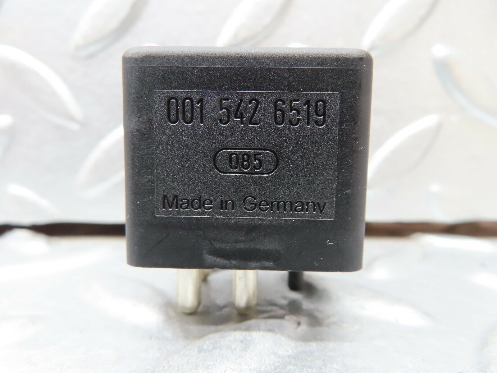 19716 Mercedes-Benz C140 CL420 Coupe ABS Relay 0015426519