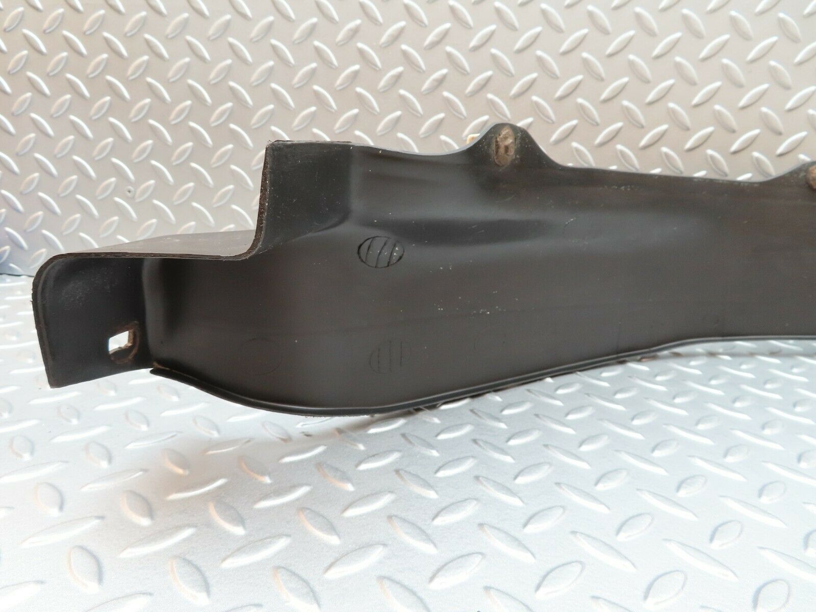 3985 Mercedes-Benz S123 200T Wagon Front Right Plastic Inner Fender Wing 1238840635