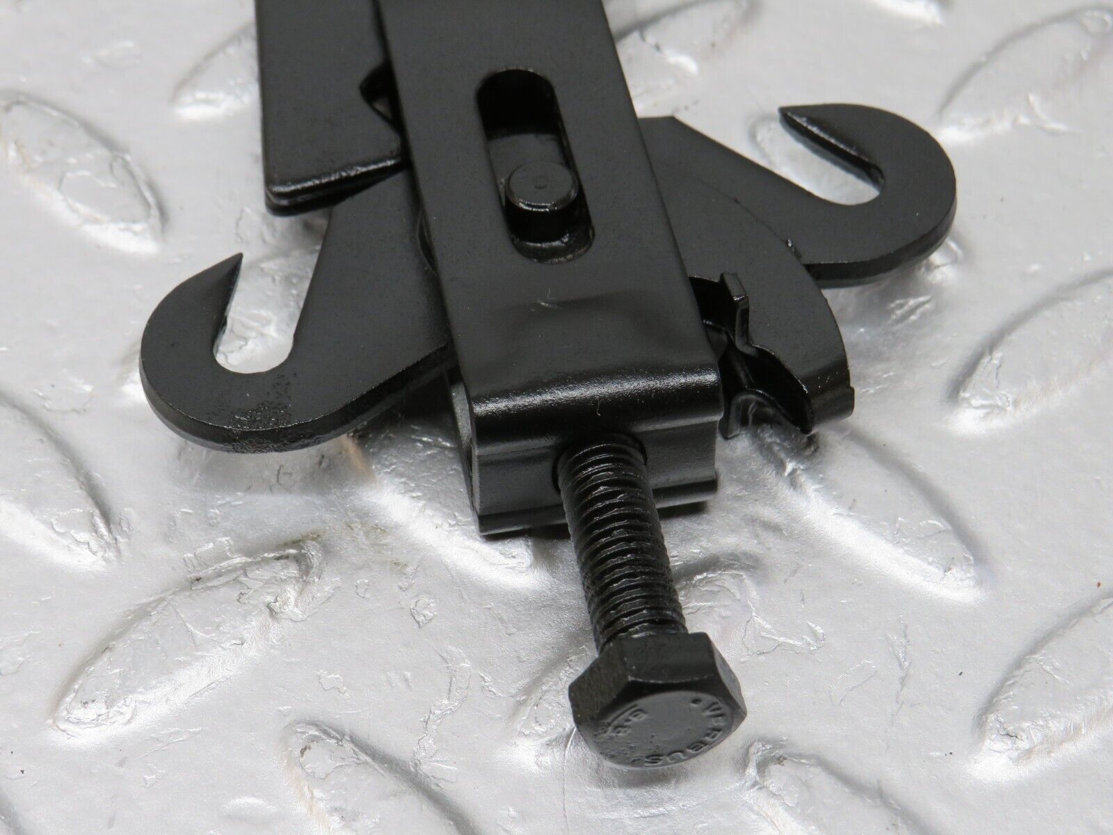 34677 Mercedes-Benz W124 260E Handbrake Adjusting Handbrake Regulator