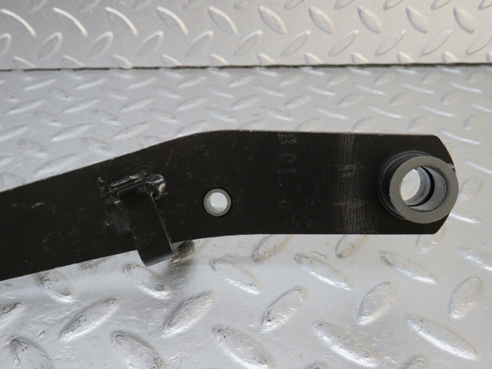 33710 Mercedes-Benz W201 190E 2.0L Brake Pedal With Rubber 1232910082