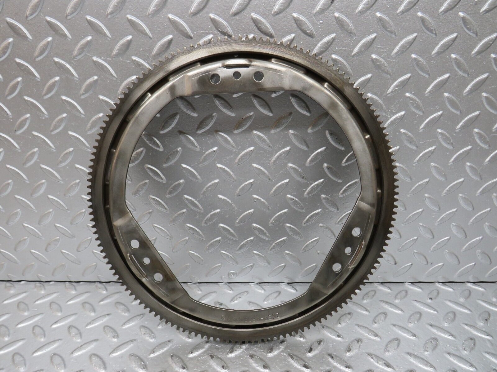 32072 Mercedes-Benz W123 230E Flywheel Starter Ring