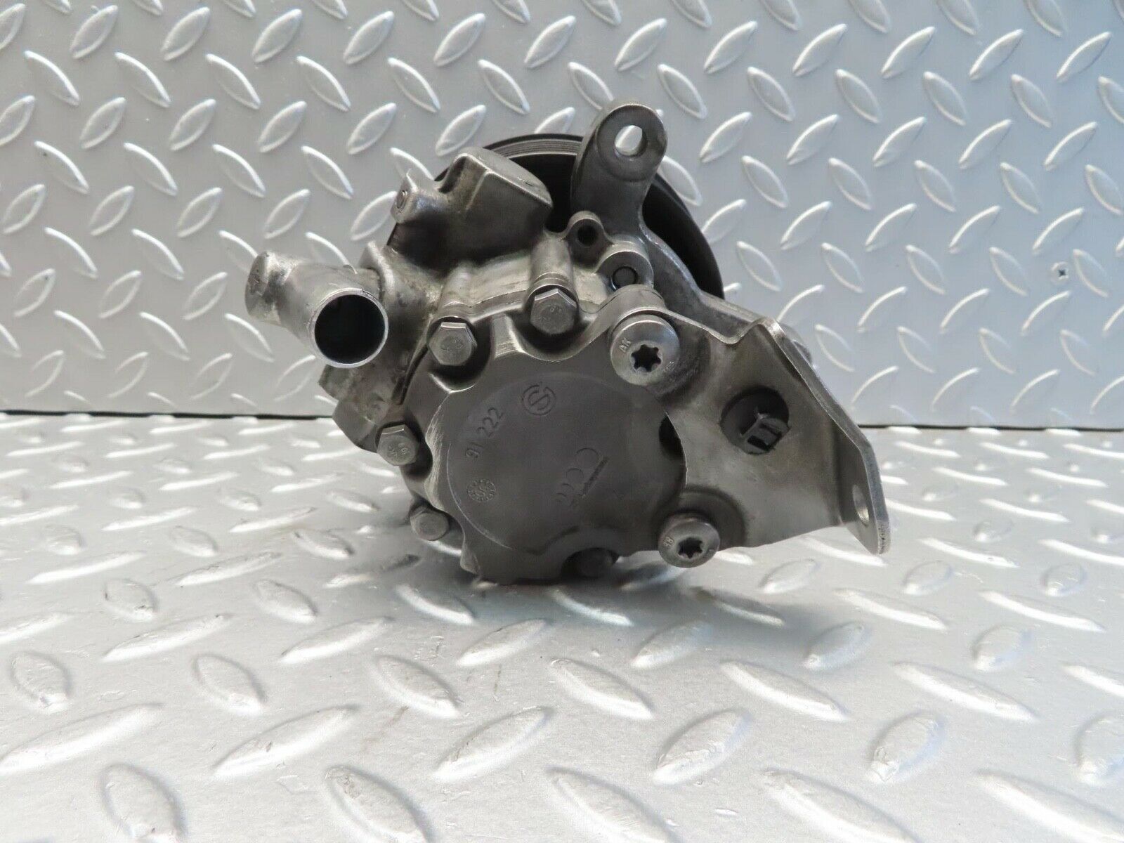 11298 Mercedes-Benz W221 S320 Power Steering Pump 0044669801