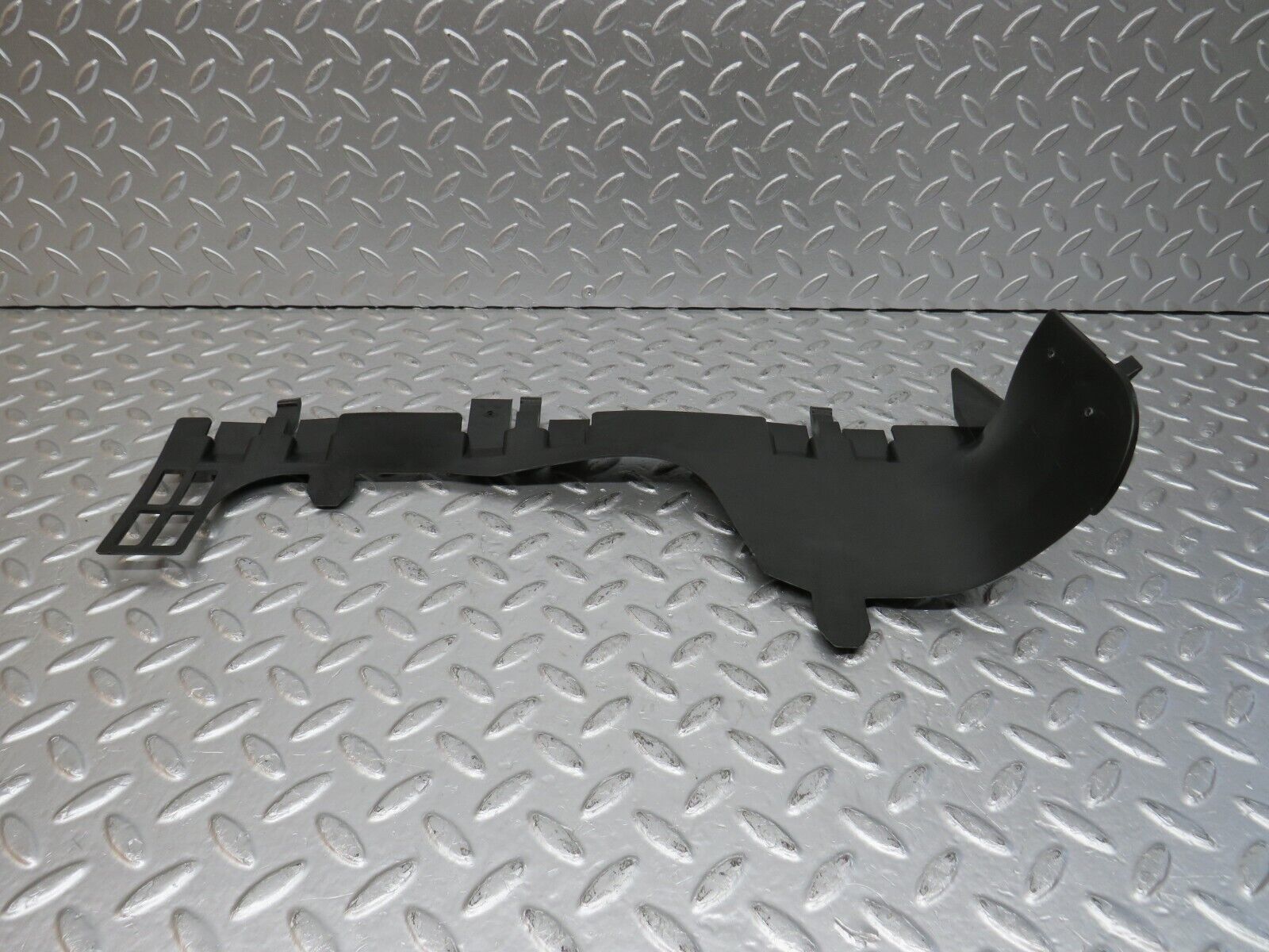 32355 Mercedes-Benz S124 300TE Wagon Under Dash Panel Left Side 1246891508