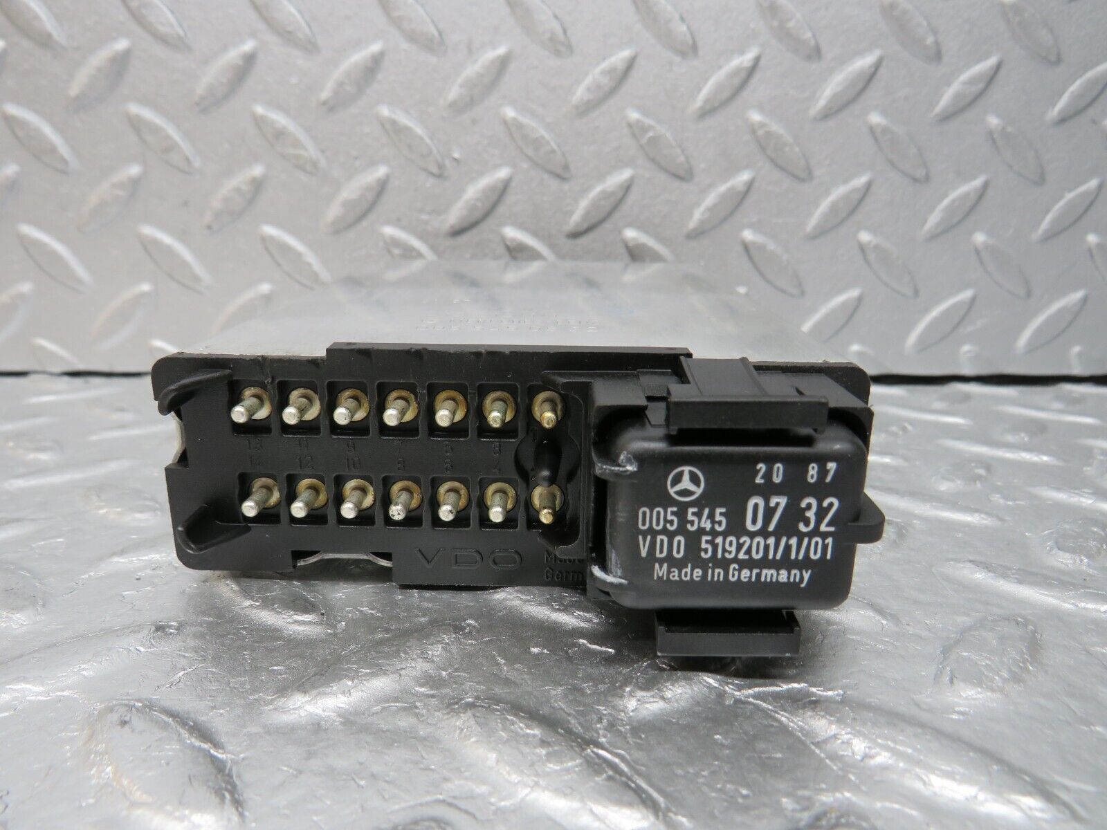 36988 Mercedes-Benz C126 420SEC Coupe Cruise Control Module Unit & Relay 0055450532