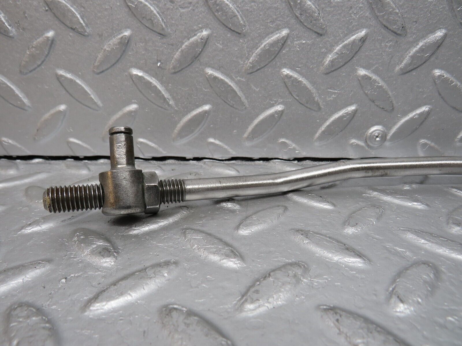 38066 Mercedes-Benz A124 320E Cabriolet Automatic Gearbox Linkage