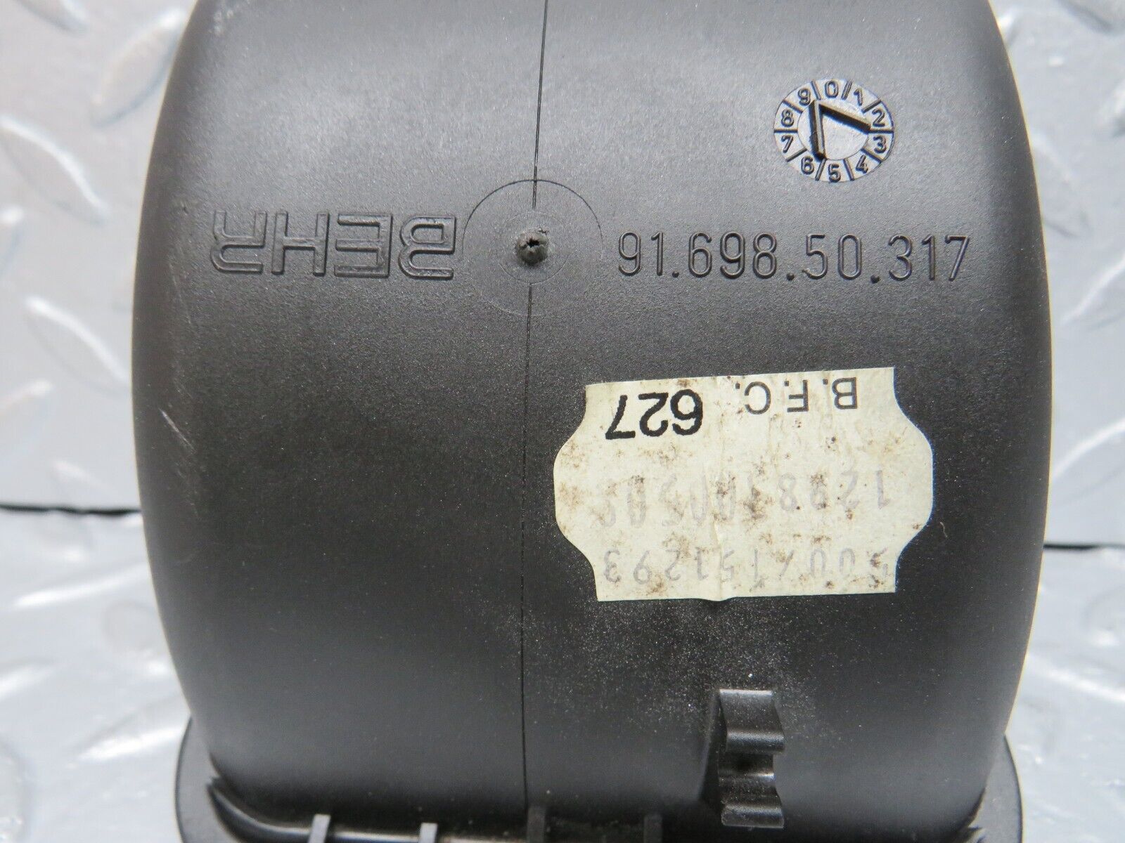 38658 Mercedes-Benz R129 280SL Coupe Heater Blower Resistor & Cover 1298300508 90.94301566