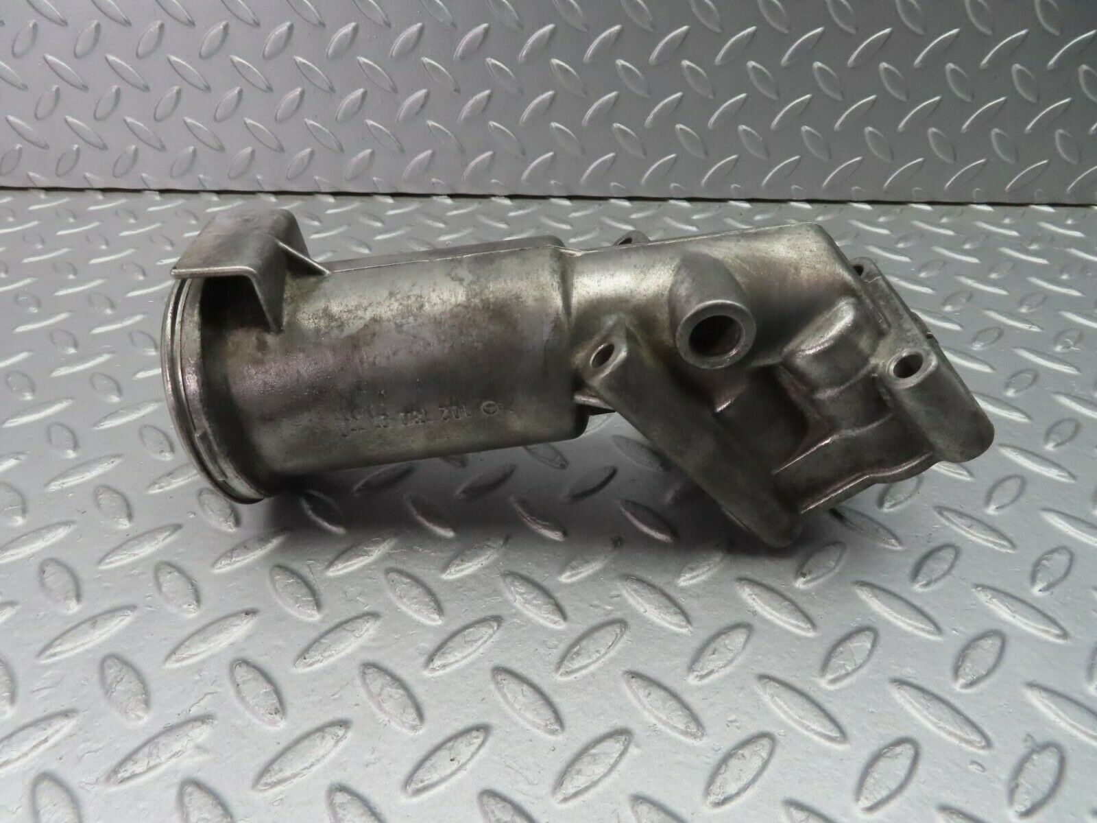 10057 Mercedes-Benz C123 230CE Coupe Oil Filter Housing 1021800111