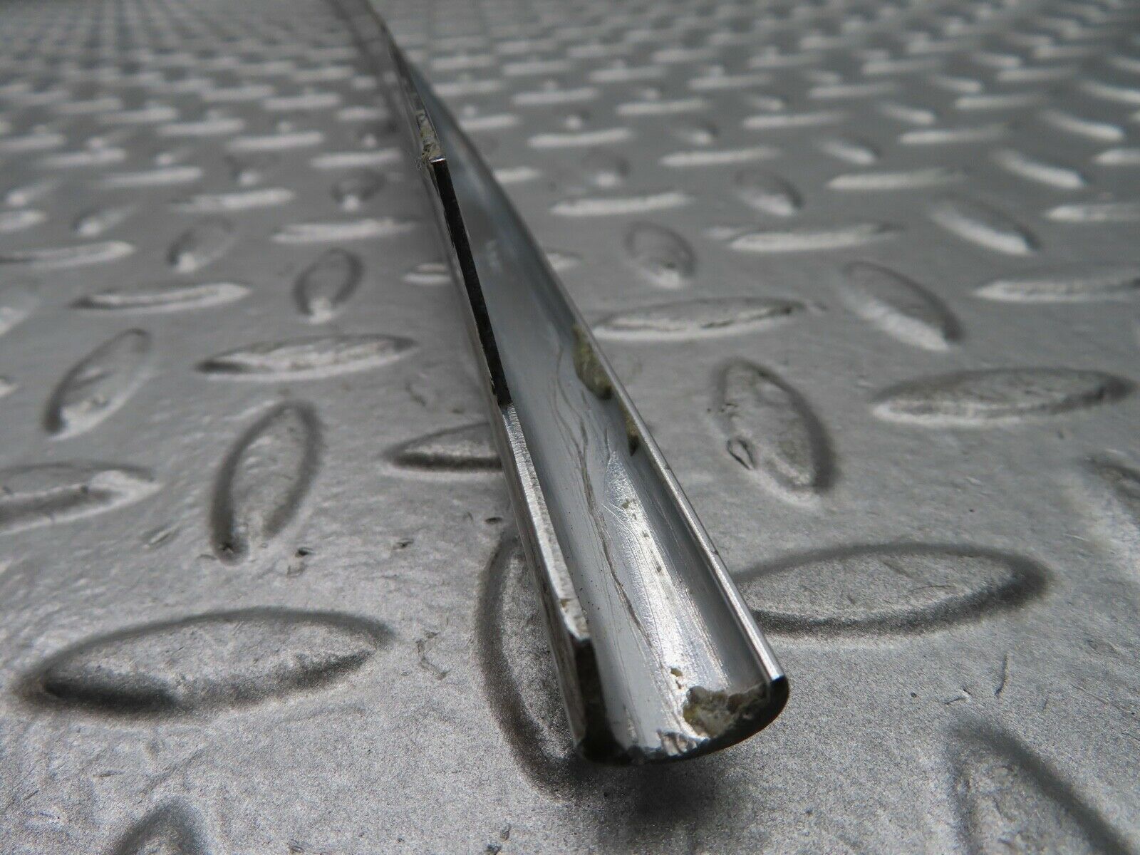 20467 Mercedes-Benz W114 280CE Coupe Roof Chrome Moulding Trim Right Side