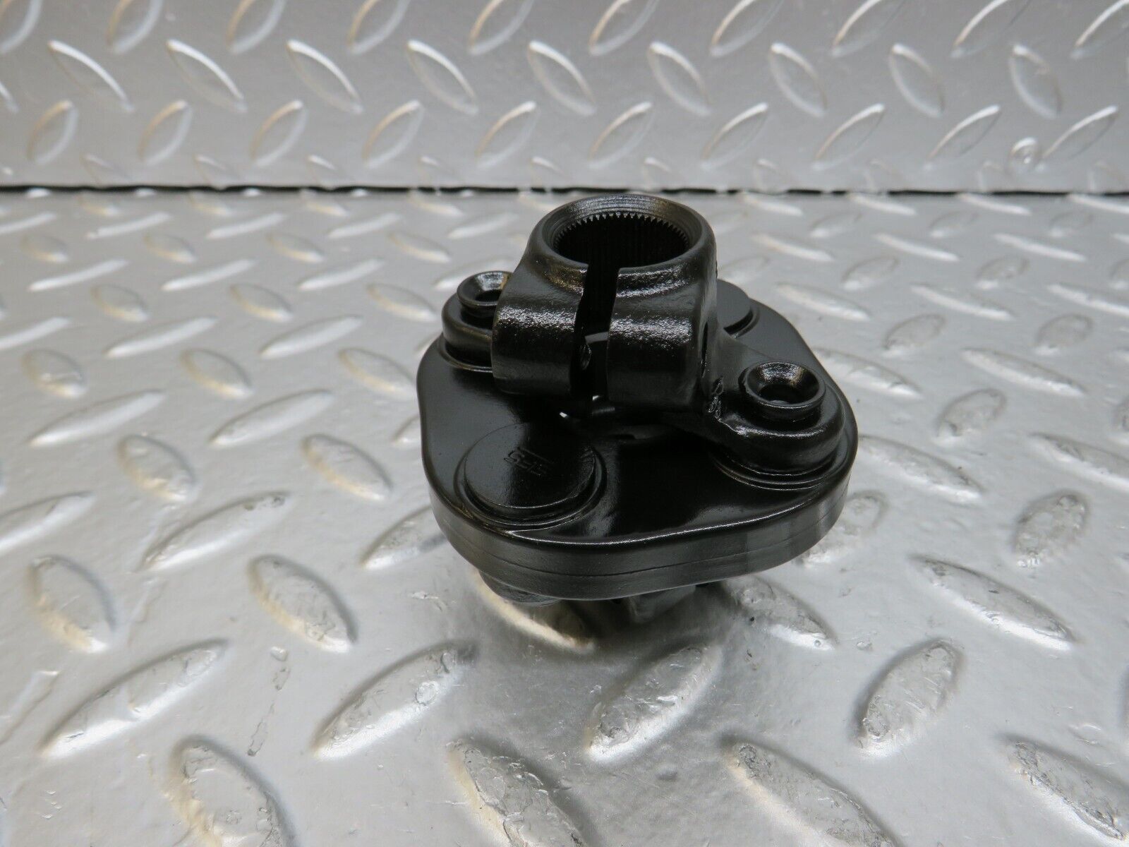 25430 Mercedes-Benz W123 200 Steering Column Lower Shaft Connector 1264620146