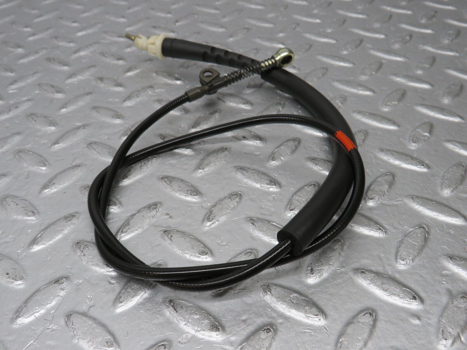 38935 Mercedes-Benz W201 190E 2.6L Gearbox Cable 2012600151