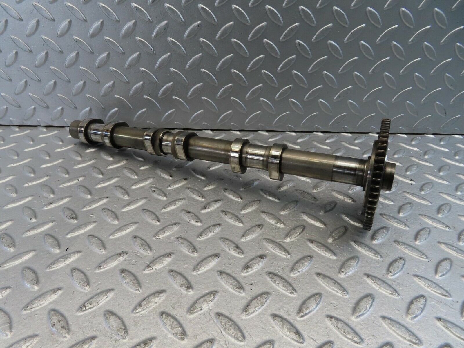 11266 Mercedes-Benz W221 S320 Camshaft Left Side A64208