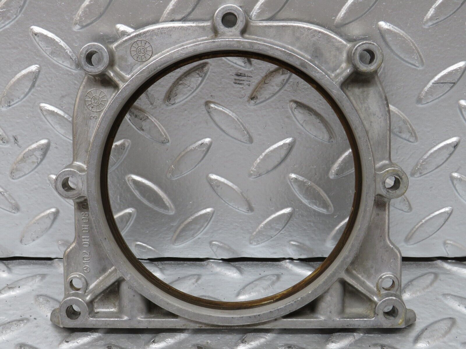 26276 Mercedes-Benz W116 450SE Crankshaft Rear Sealing Cover 1020110108