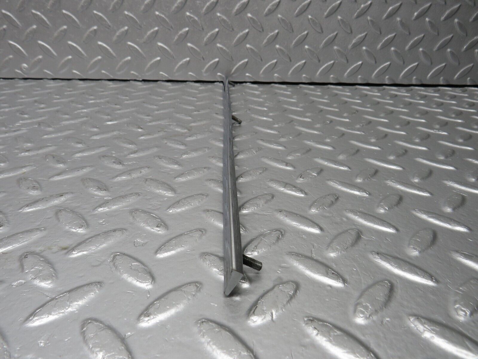 40474 Mercedes-Benz W110 230 Dashboard Chrome Trim