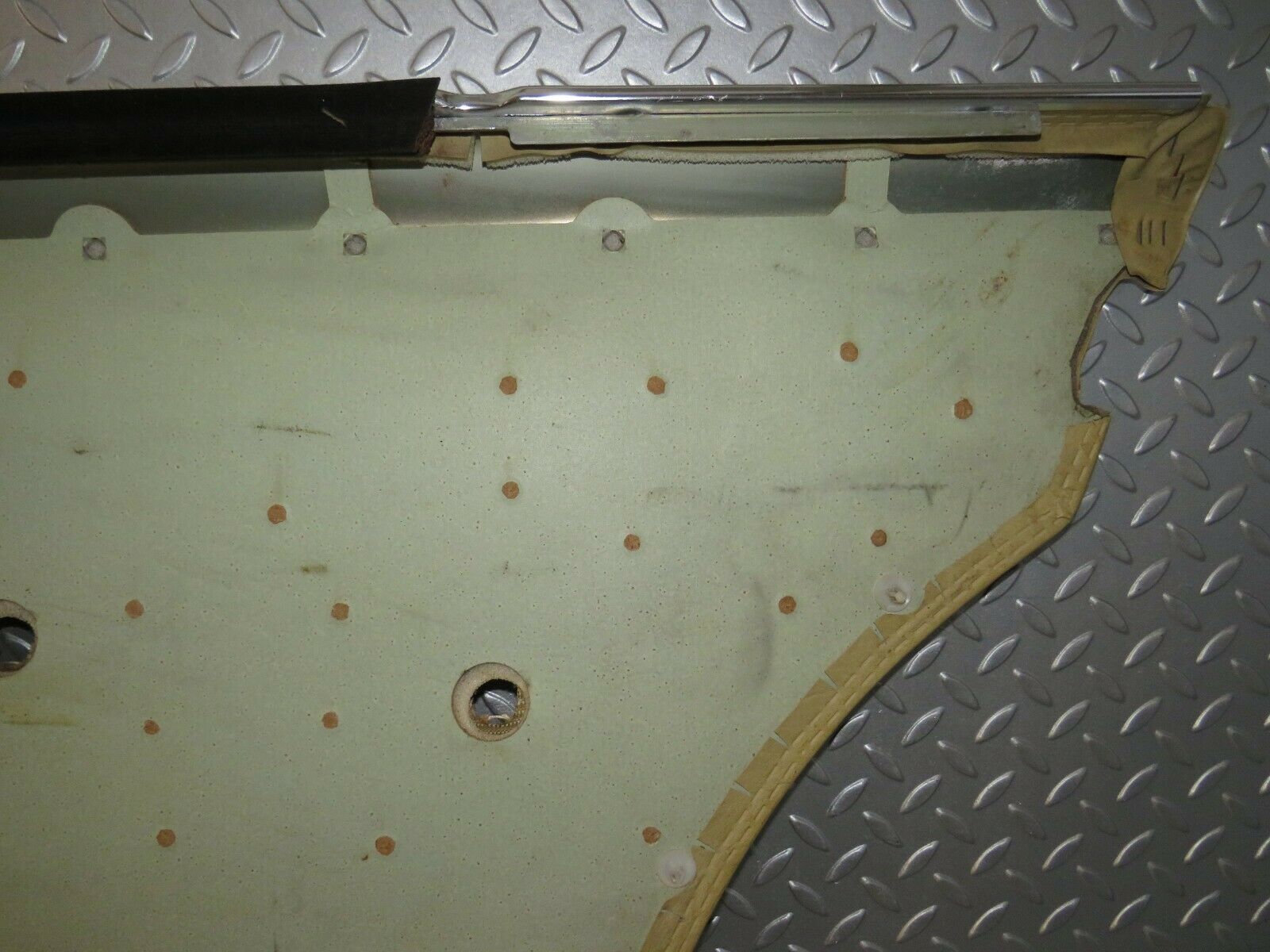 23930 Mercedes-Benz W123 280E Rear Left Door Card Beige