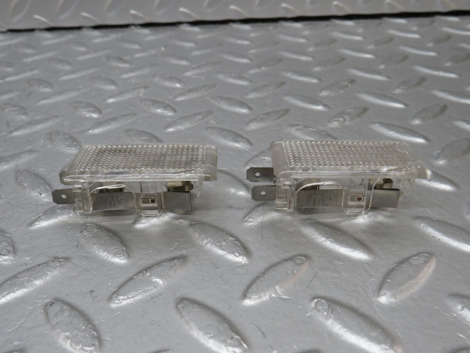 34757 Mercedes-Benz W210 320E Door Interior Light 2x