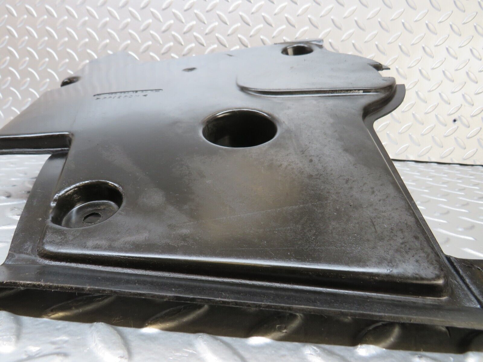 25025 Mercedes-Benz W140 S320 Engine Splash Shield Right 1405241530