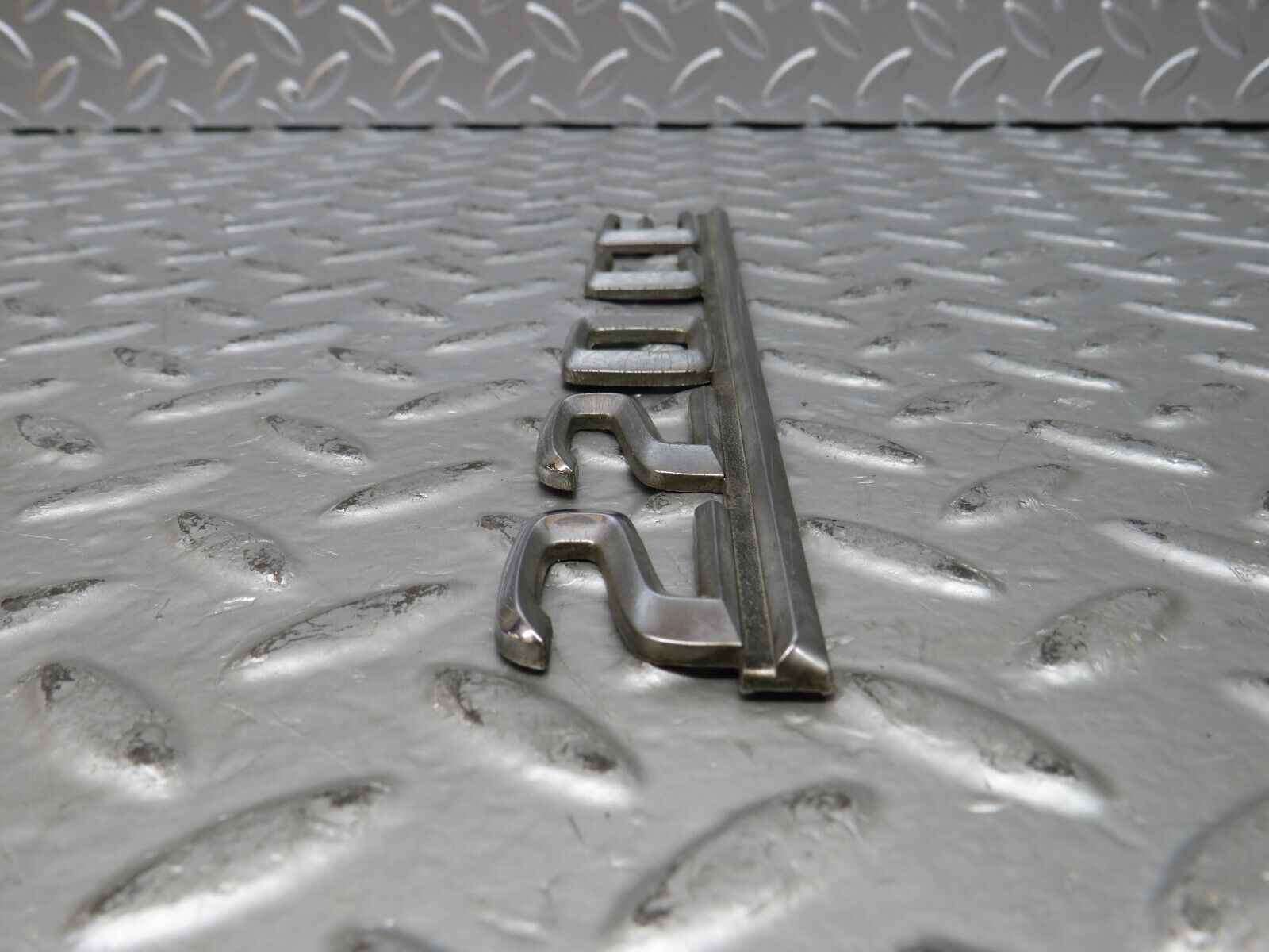 26532 Mercedes-Benz C124 220CE Coupe Trunk Badge Emblem