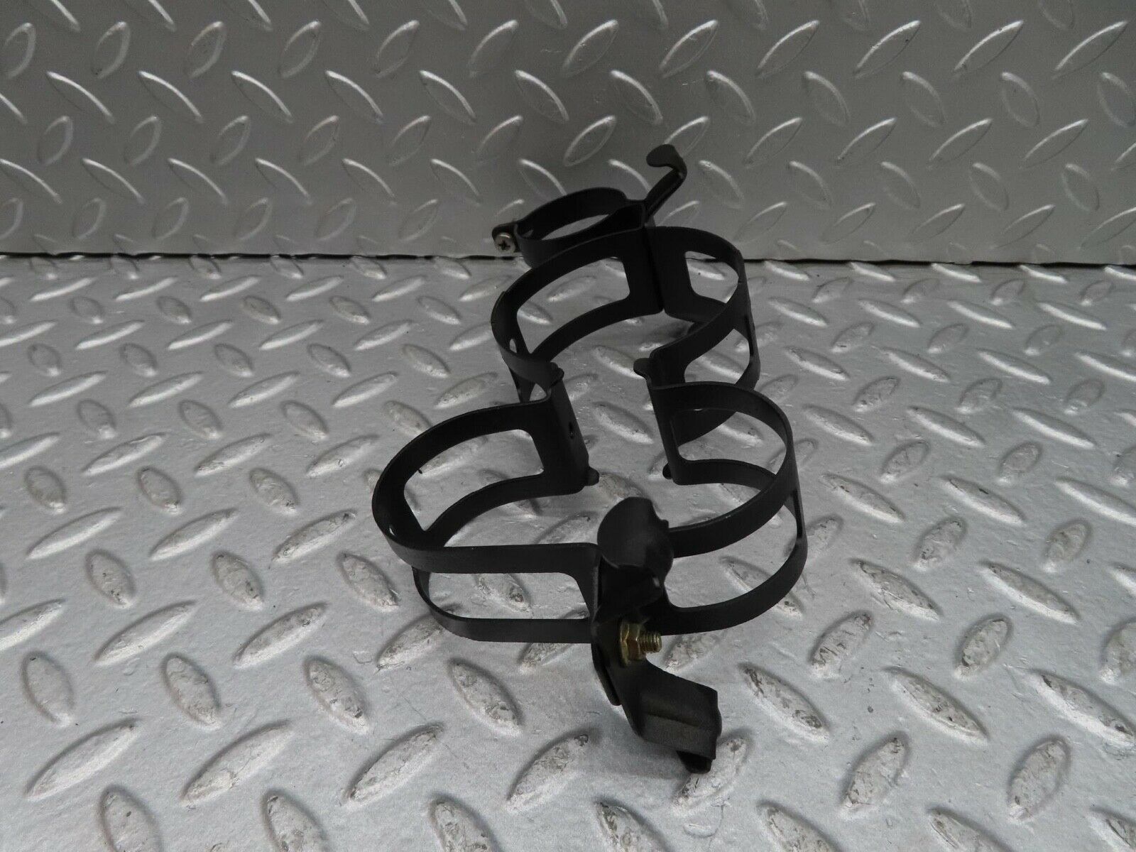 16261 Mercedes-Benz W124 260E Fuel Pump Fuel Filter Bracket Holder