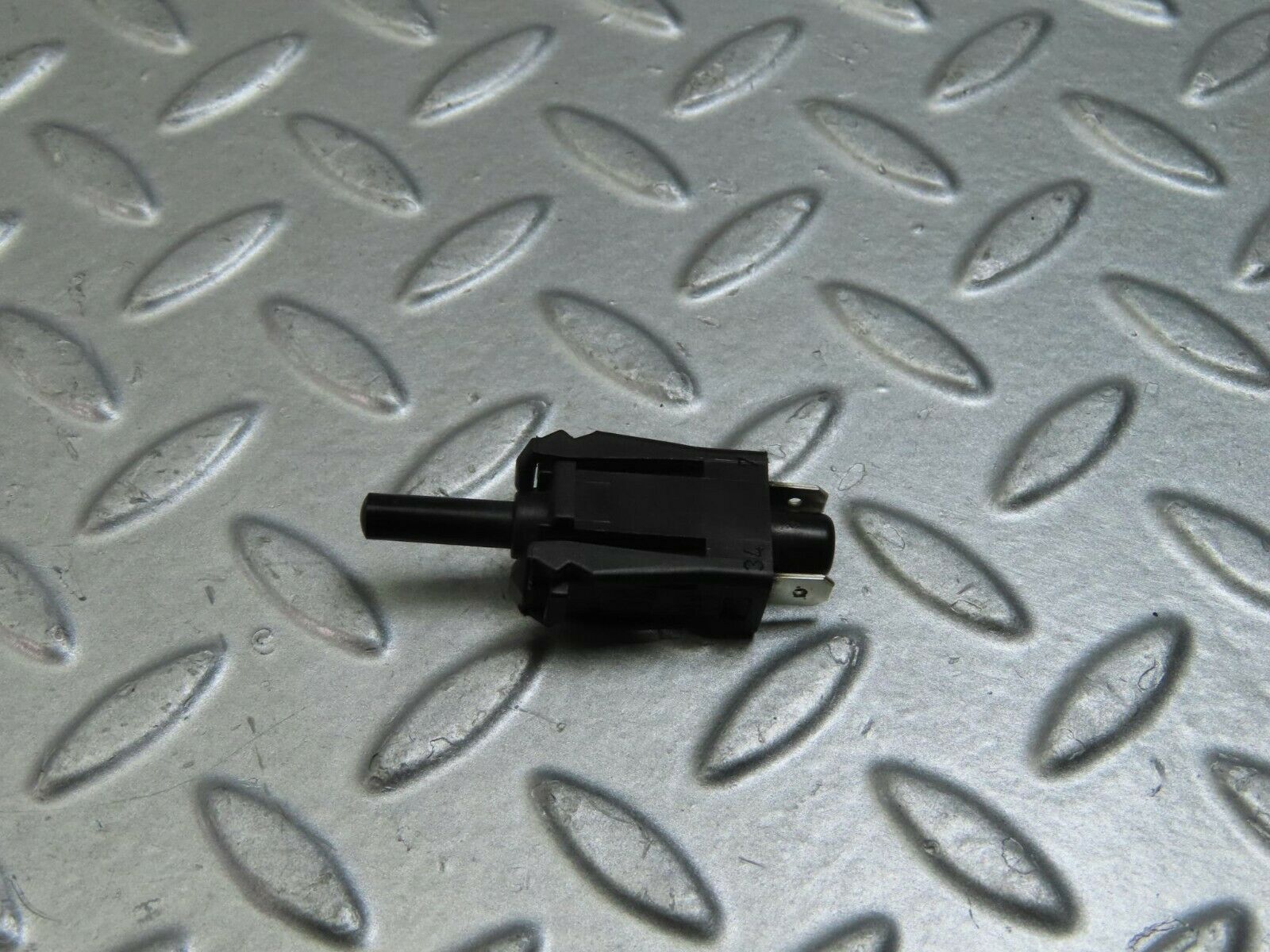 9335 Mercedes-Benz C124 300CE Coupe Door Contact Switch 0015458714