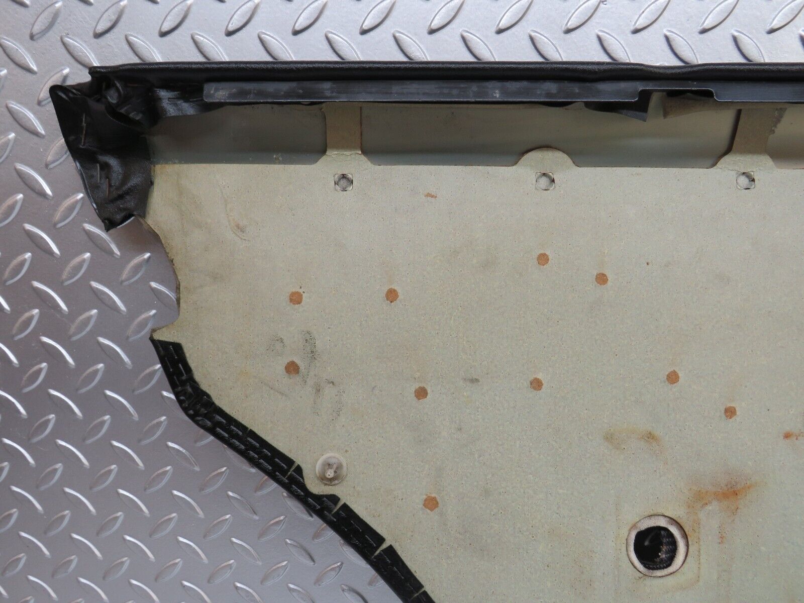 28206 Mercedes-Benz S123 240D Wagon Rear Right Door Card Black