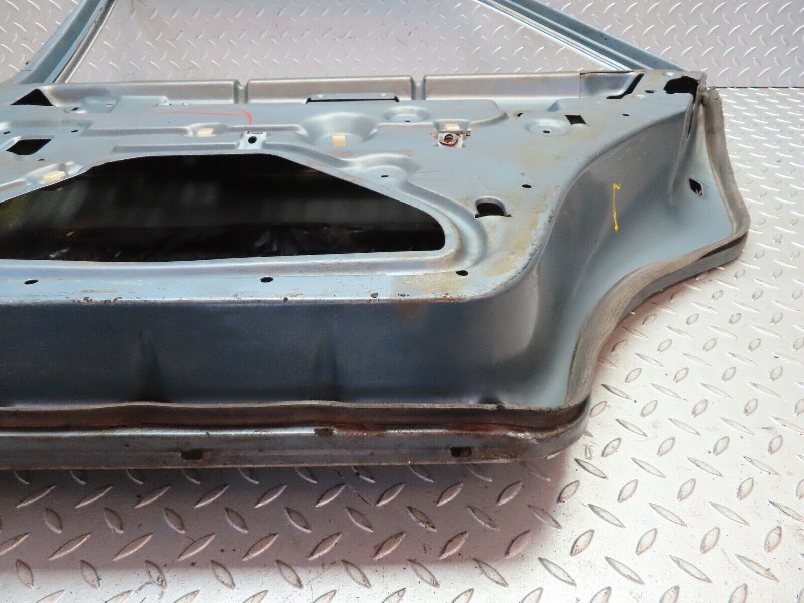 18809 Mercedes-Benz W116 Rear Right Door