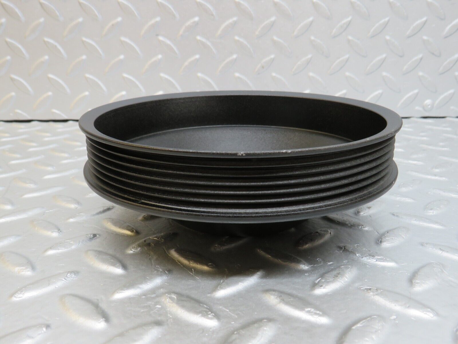 36793 Mercedes-Benz W201 190E 2.0L Steering Pump Pulley 2014600479