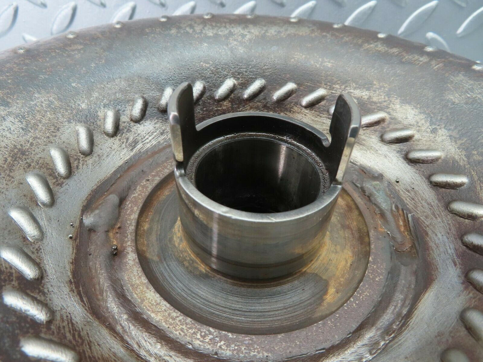 10059 Mercedes-Benz C123 230CE Coupe Torque Converter 1232500102