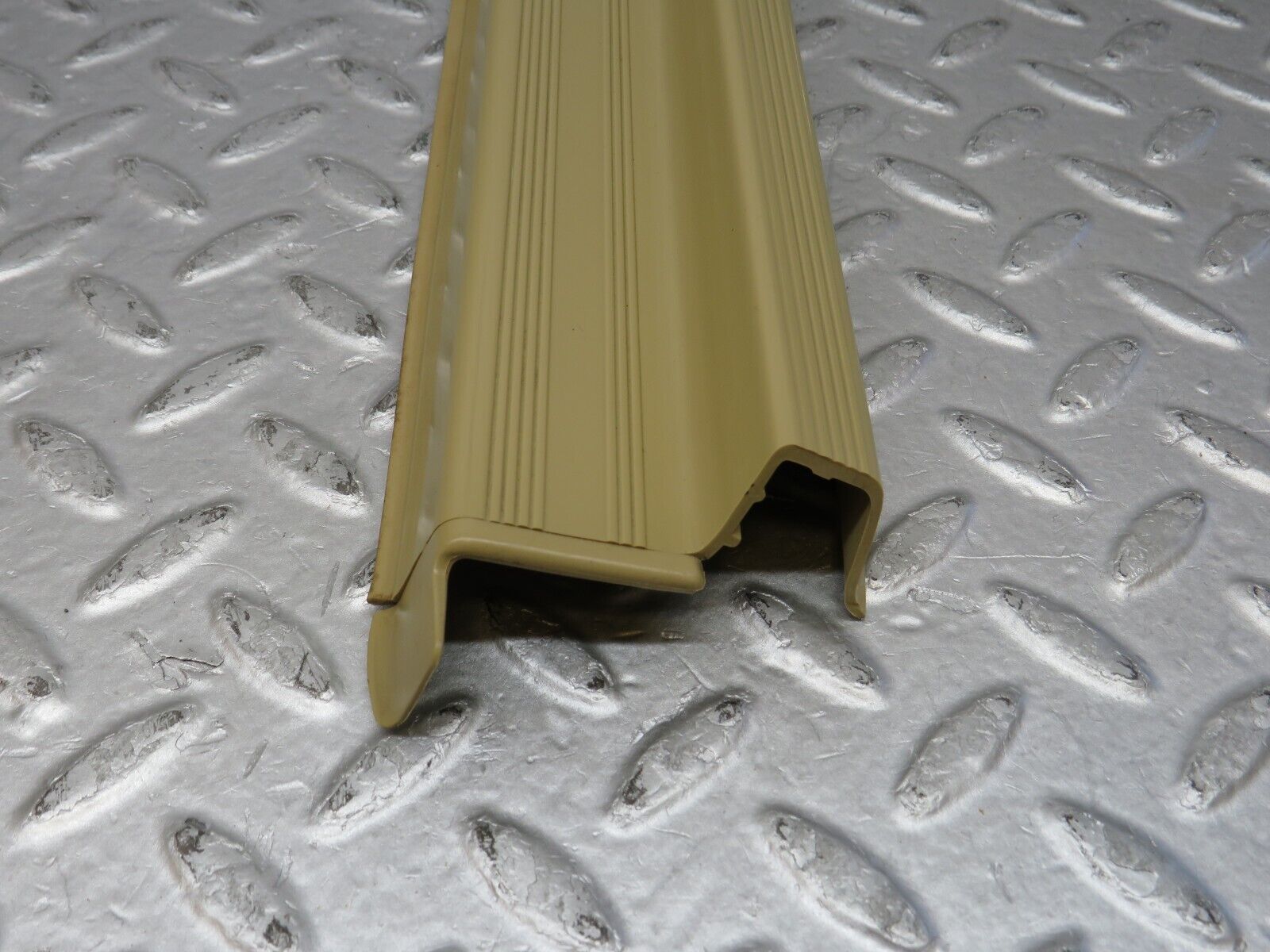 36496 Mercedes-Benz W201 190E 2.0L Rear Right Door Sill Trim Beige