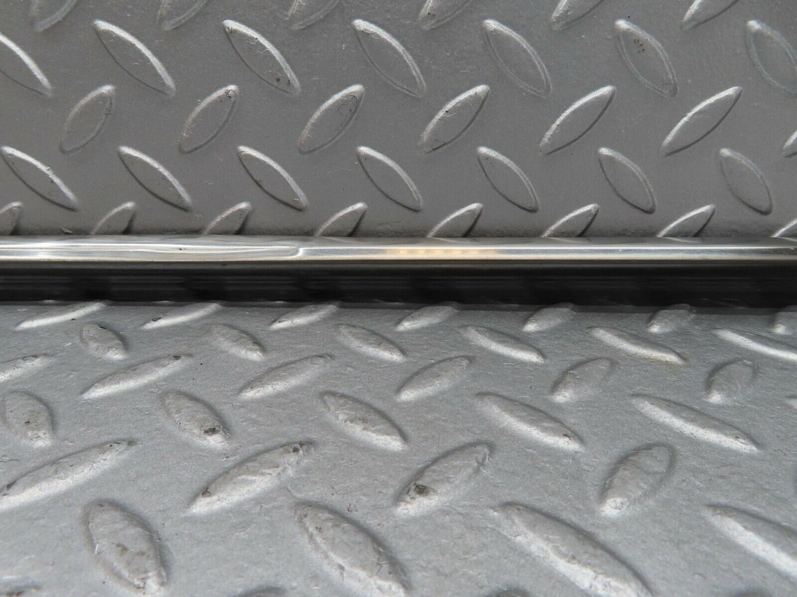 12595 Mercedes-Benz W108 Centre Door Chrome Trim Rear Left