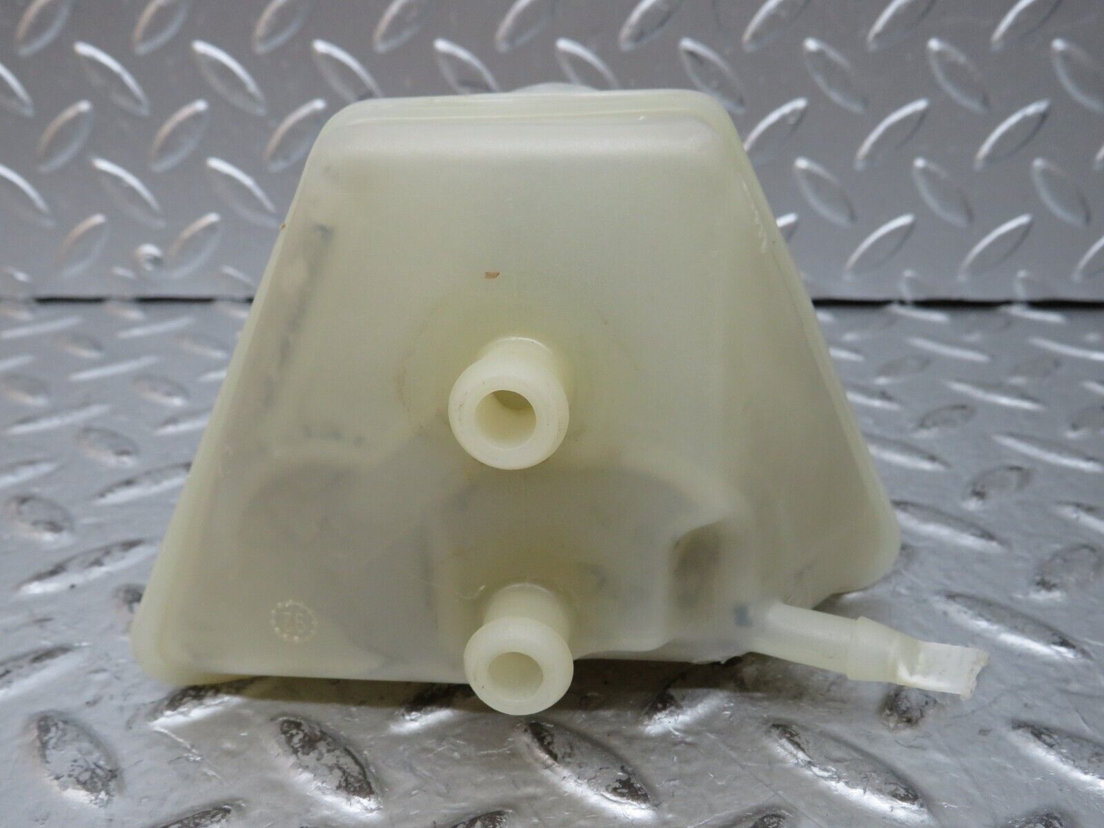 26684 Mercedes-Benz C124 220CE Coupe Brake Fluid Reservoir Tank